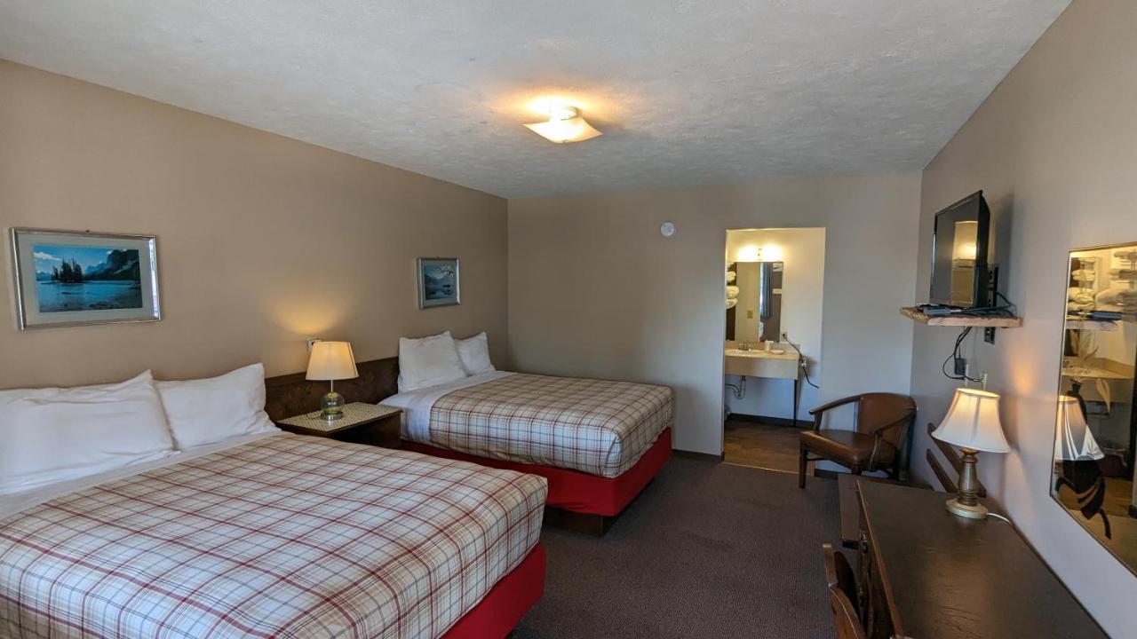 The Nova Motel Ludington Exterior photo